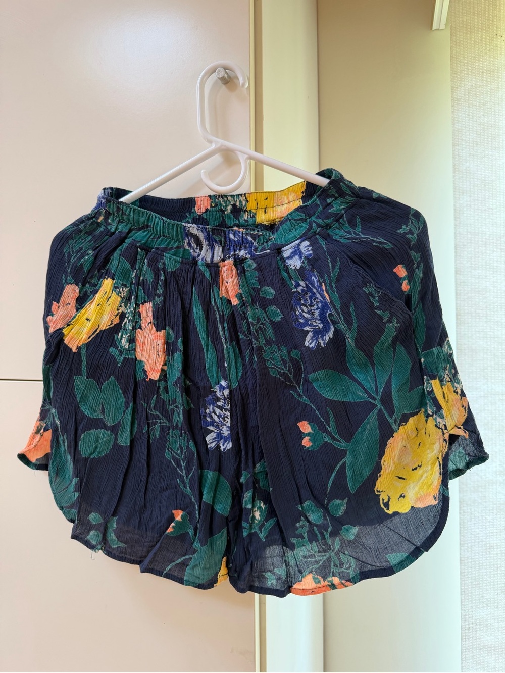 Women’s Floral Shorts